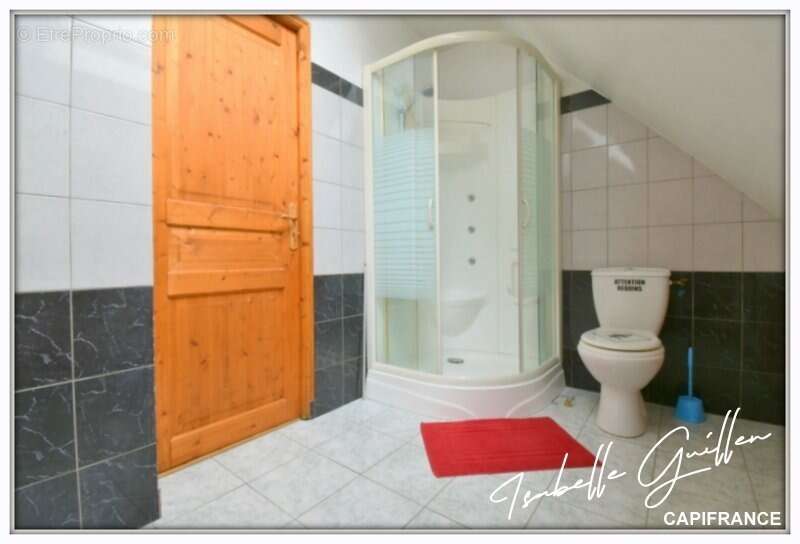 Maison à MONTIPOURET