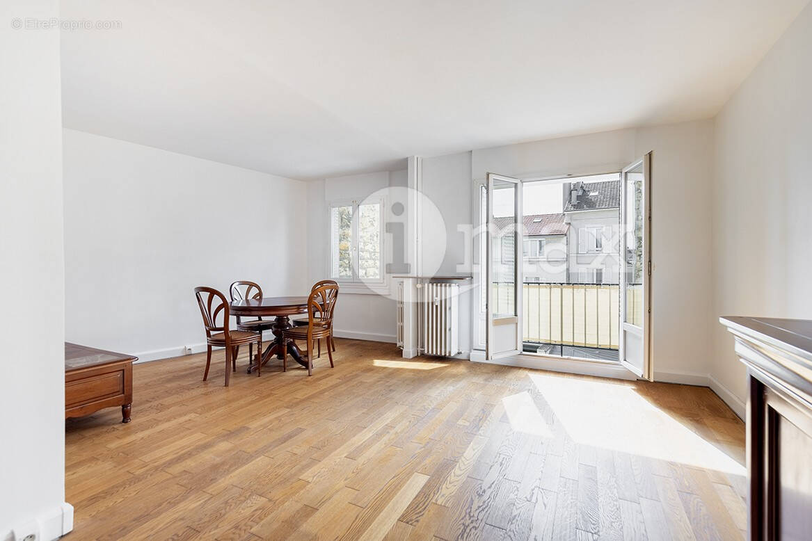 Appartement à ASNIERES-SUR-SEINE