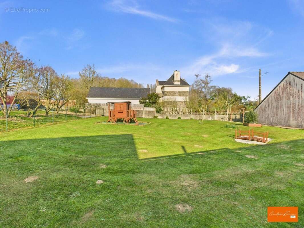 Photo 5 - Maison à LA CHAPELLE-AU-RIBOUL