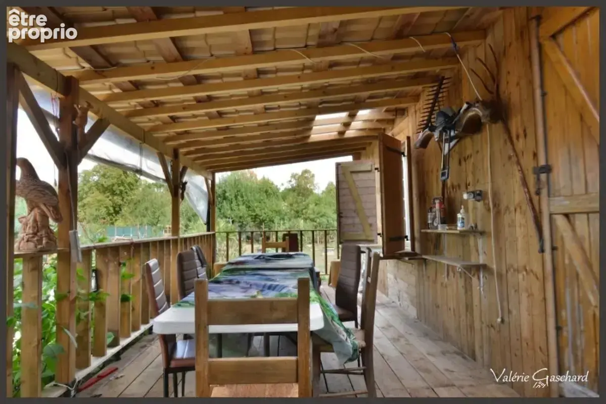 MENESPLET (24) Chalet bois avec dépendance, piscine et grand terrain clos proche Montpon-Ménestérol - photo 3