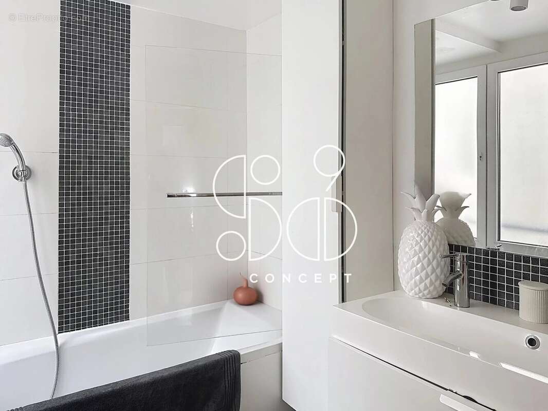 Appartement à PARIS-9E