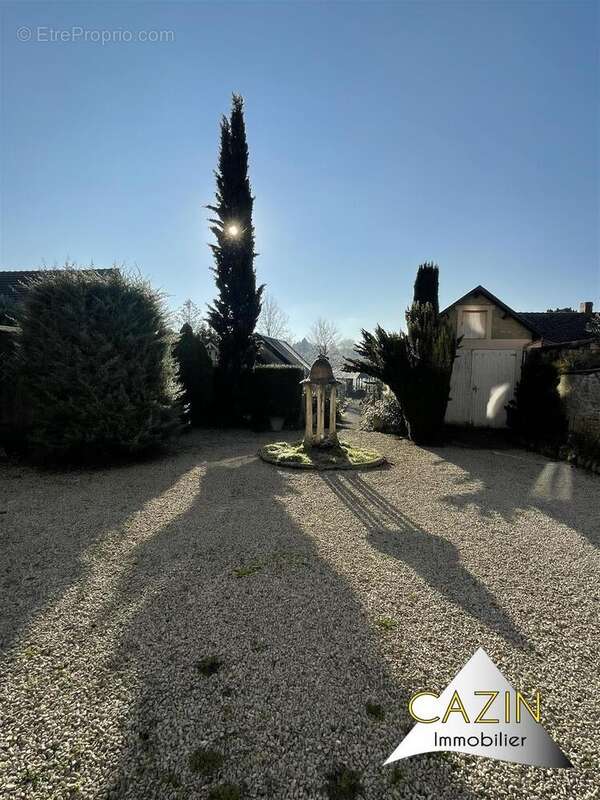 Maison à LE PIN-AU-HARAS