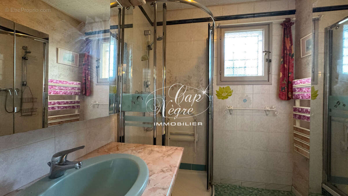 Appartement à LE LAVANDOU