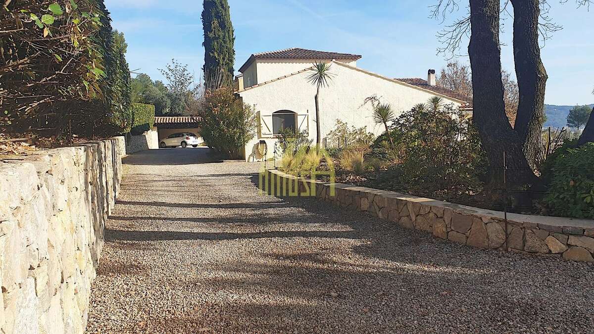 Maison à DRAGUIGNAN