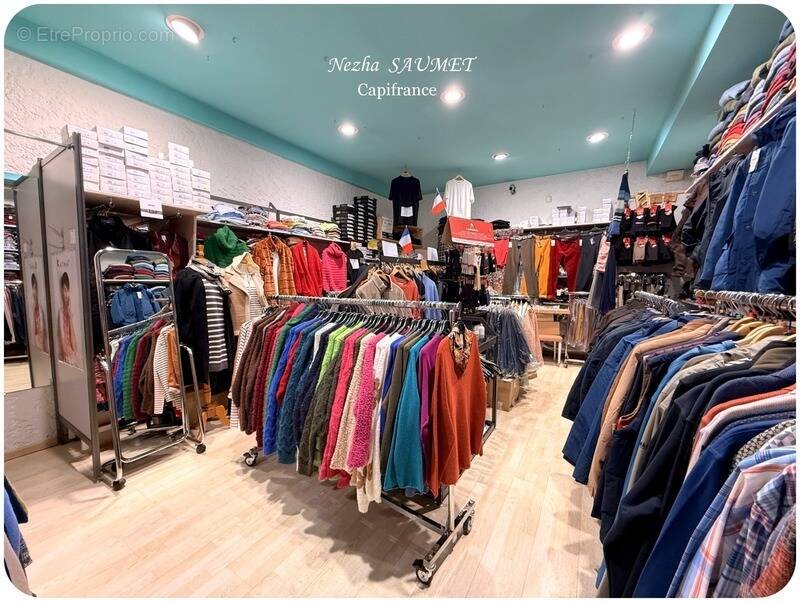 Commerce à SAINT-JULIEN-EN-GENEVOIS