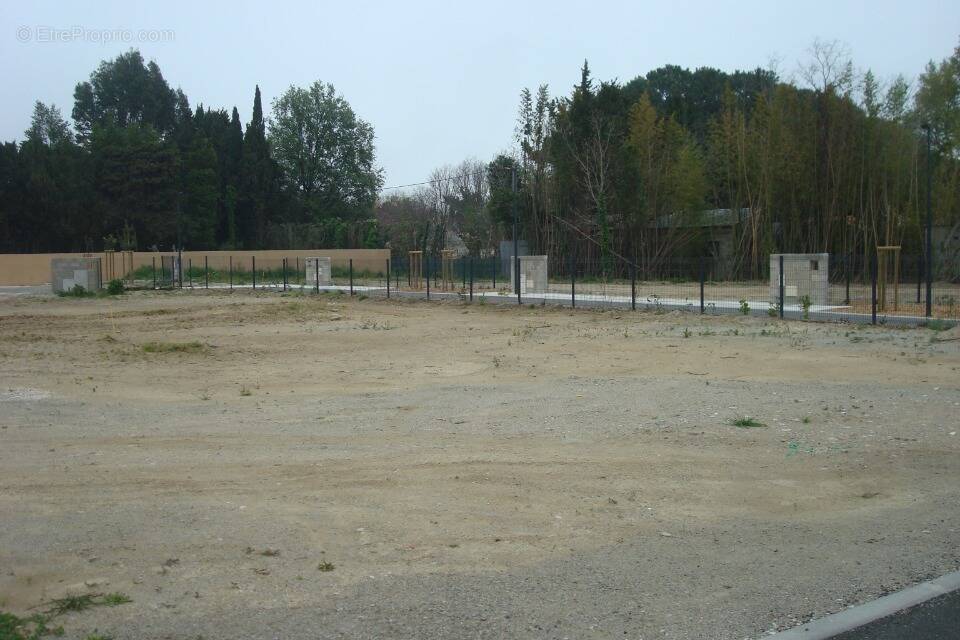Terrain à ELNE