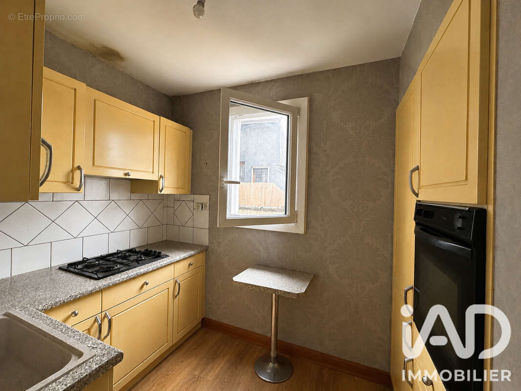 Appartement 67 m² à Vierzon  - photo 3