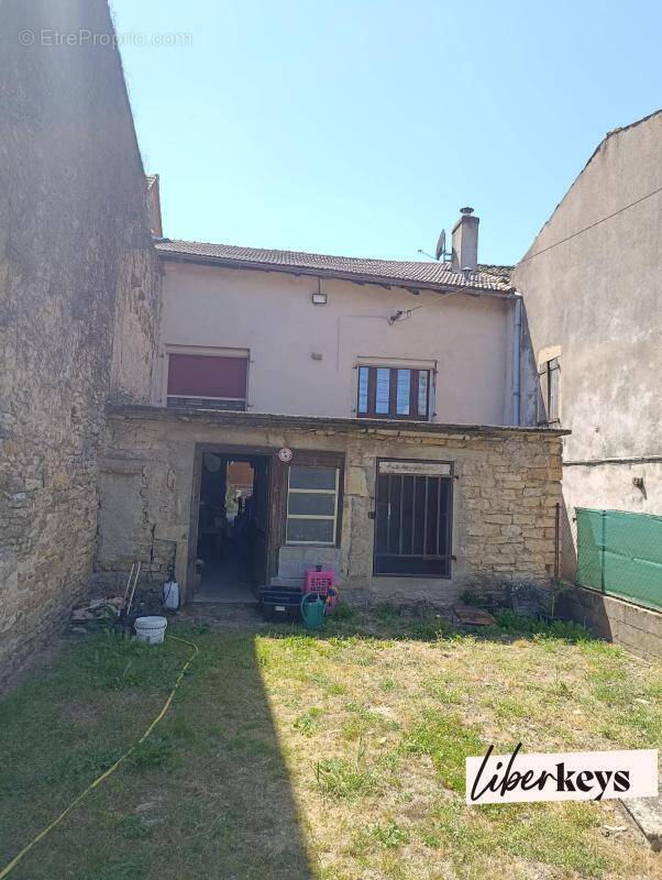 Maison à LACROST