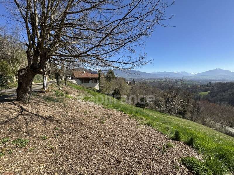 Terrain à MONNETIER-MORNEX