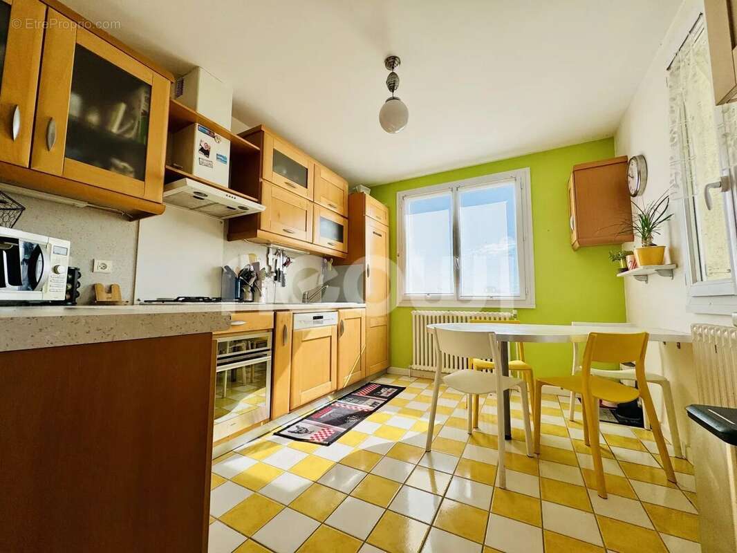 Maison à CHATELGUYON