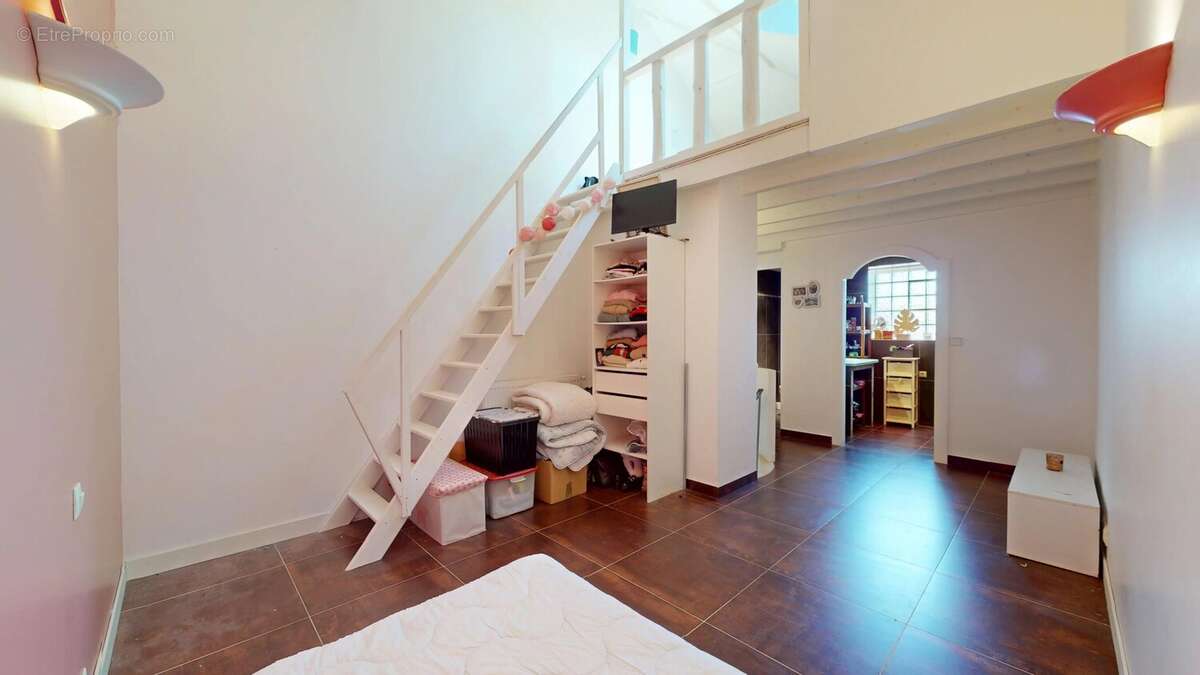 Maison 255 m² à Courtry  - photo 20