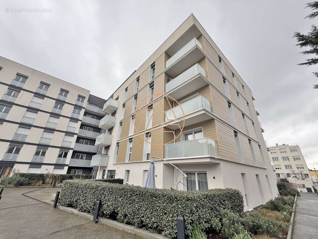 Appartement à CHAMPIGNY-SUR-MARNE