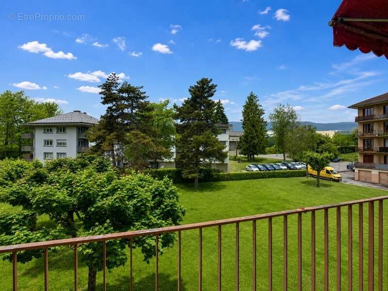 Appartement à vendre 4 pièces RUMILLY (74) - photo 9