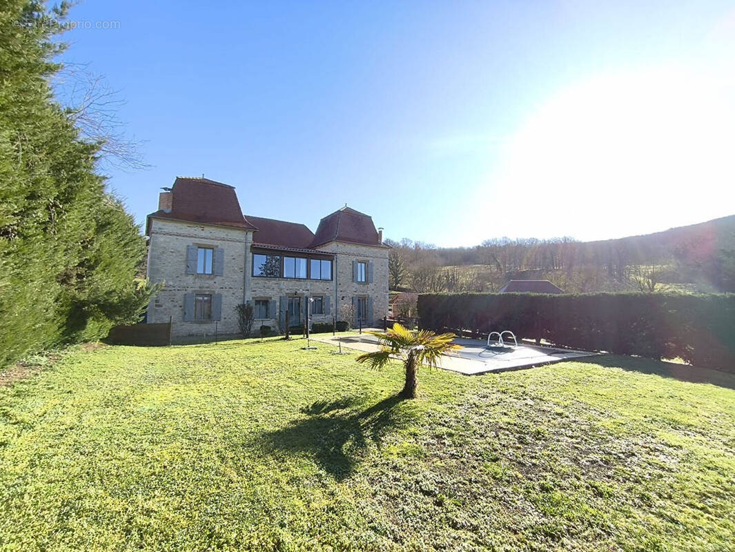 Maison à FIGEAC