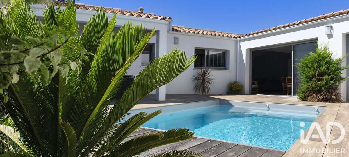 Photo 2 - Maison à LA ROCHELLE