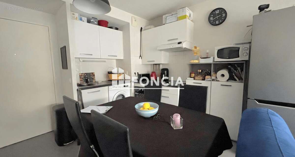 Appartement à LONS