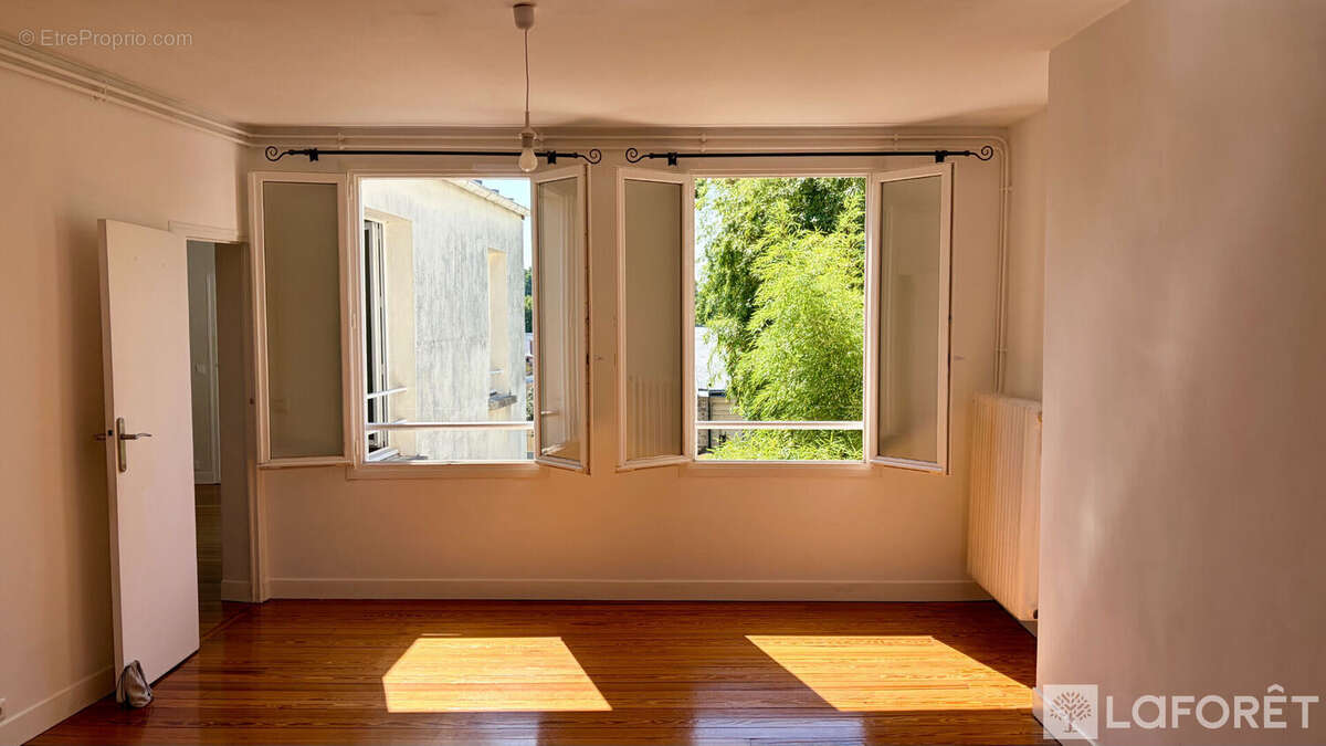 Appartement à FONTAINEBLEAU