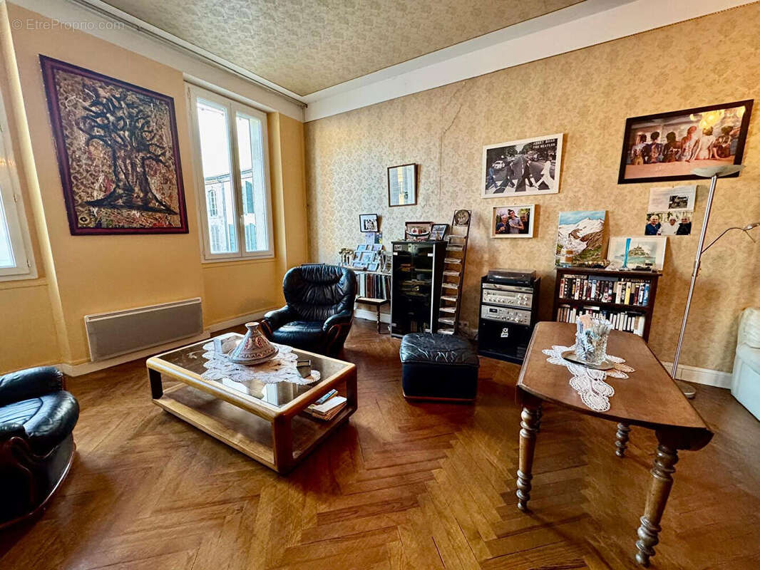 Appartement à VILLENEUVE-SUR-LOT