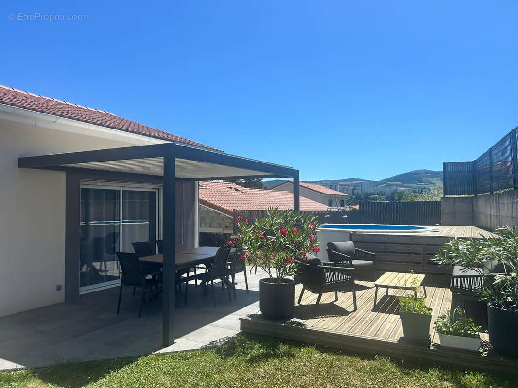 Maison à SAINT-CHAMOND