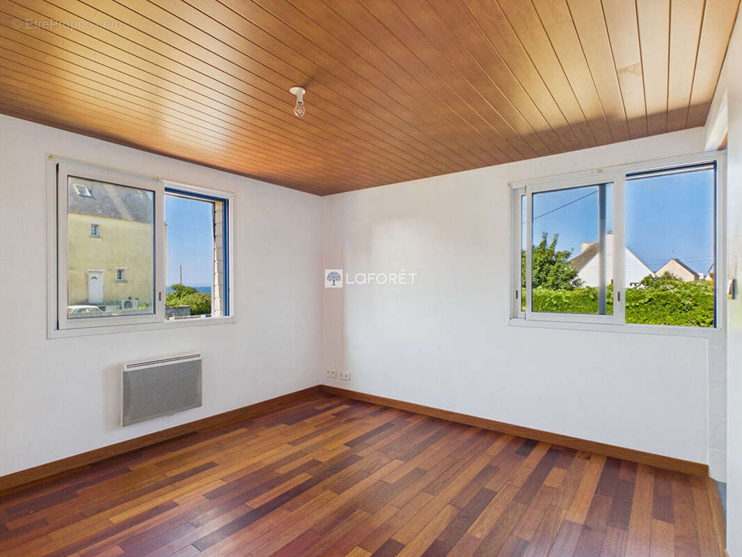 Maison Plozevet 5 pièce(s) 91 m2 - photo 12