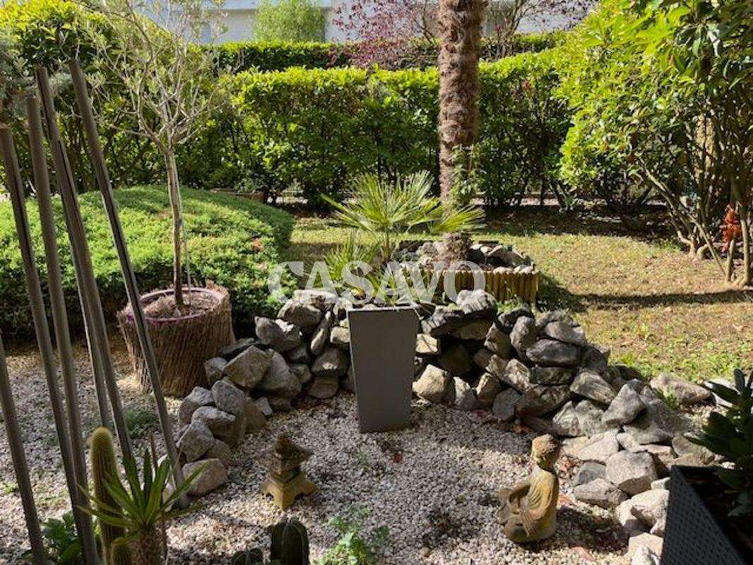 Appartement à DECINES-CHARPIEU