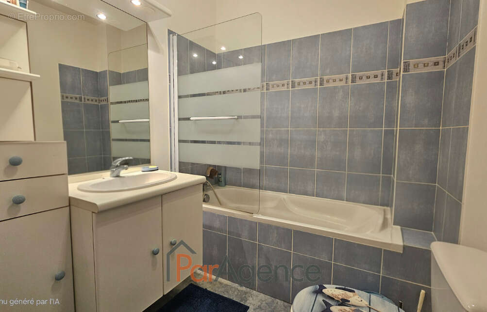 Maison à VAUX-SUR-MER