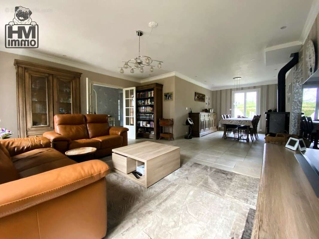 n°8 - Maison à CHATEAU-CHERVIX