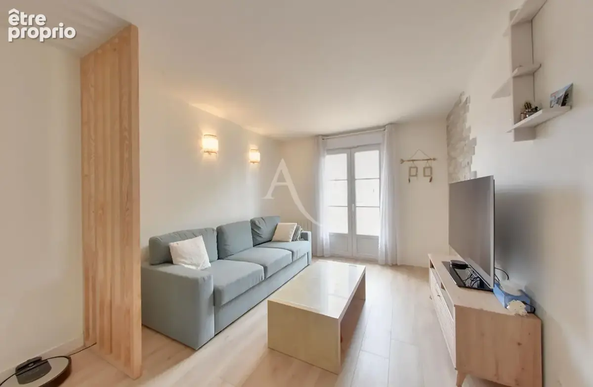 Appartement à PONTAULT-COMBAULT
