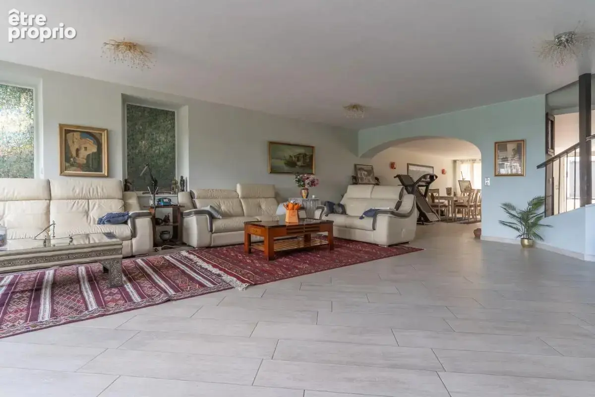 Maison de 10 pièces de 391 m² à Nerville-la-Forêt - photo 3