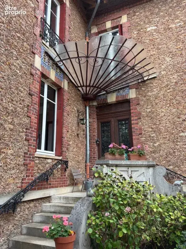 Maison à vendre 10 pièces Proche de LA FERTE SOUS JOUARRE (77) - photo 12
