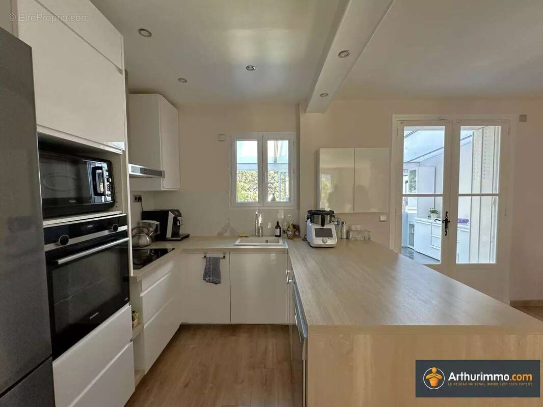 Maison à LIVRY-GARGAN