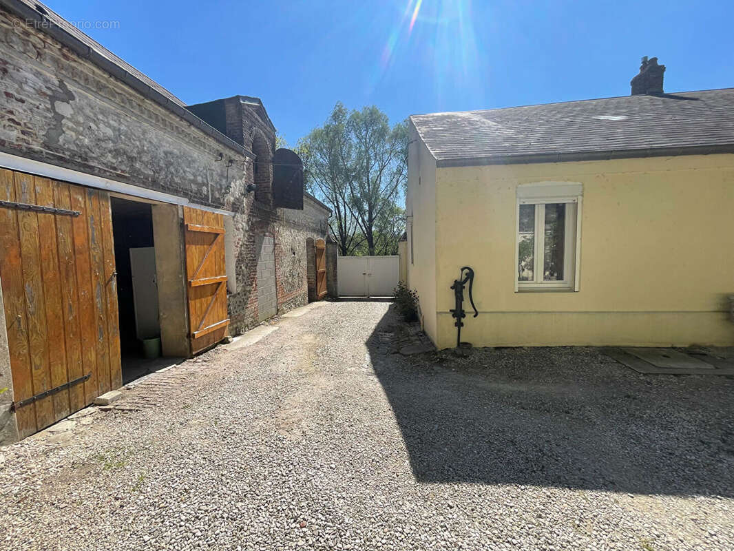 Maison à FLAVIGNY-LE-GRAND-ET-BEAURAIN