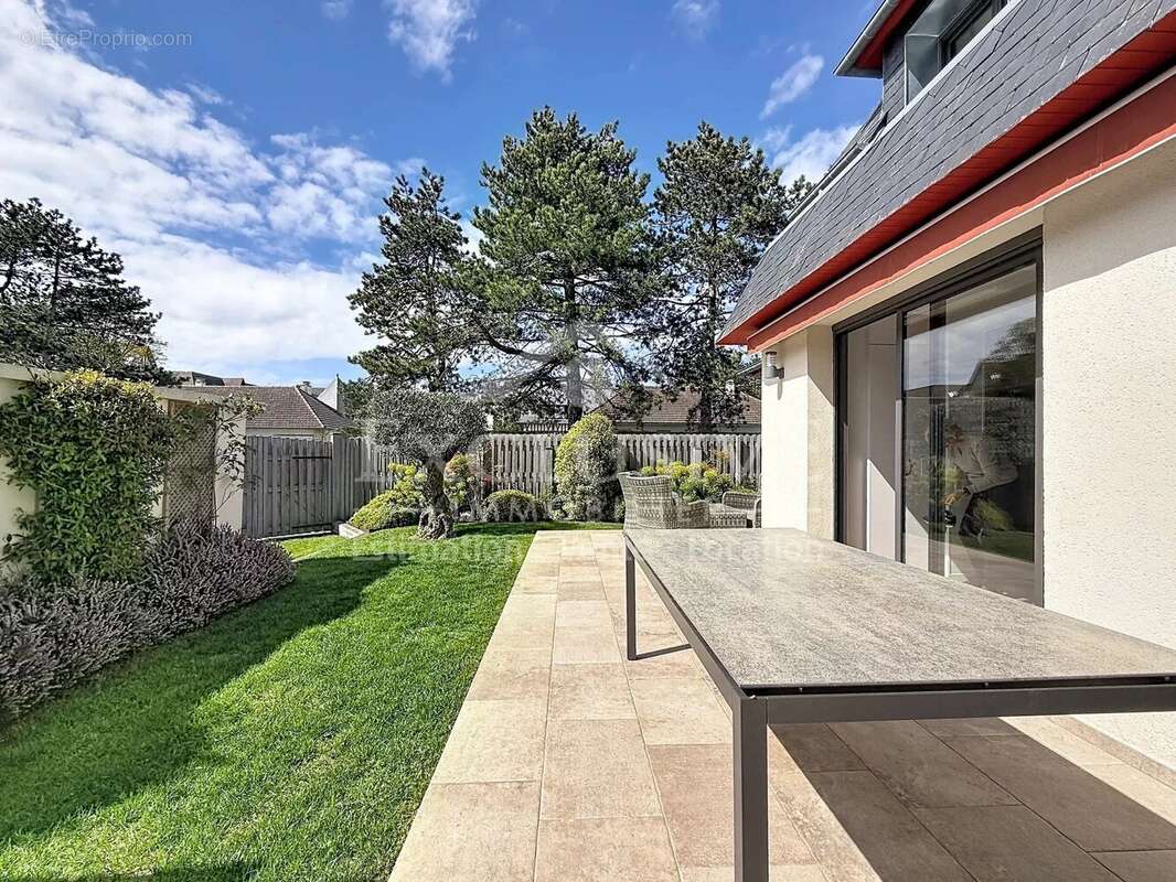 Maison à TOURGEVILLE