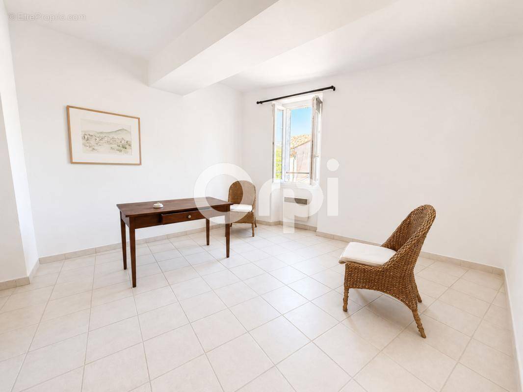 Appartement à FAYENCE