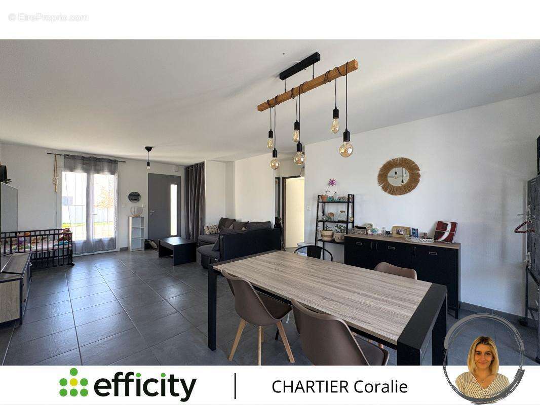 Maison à NEUVILLE-DE-POITOU