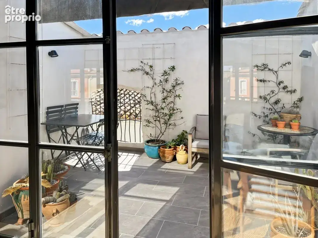 Vente vigneronne traversante à Marseillan avec grand garage et terrasse - photo 4