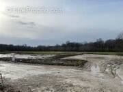 Terrain à LA CHAPELLE-DES-POTS