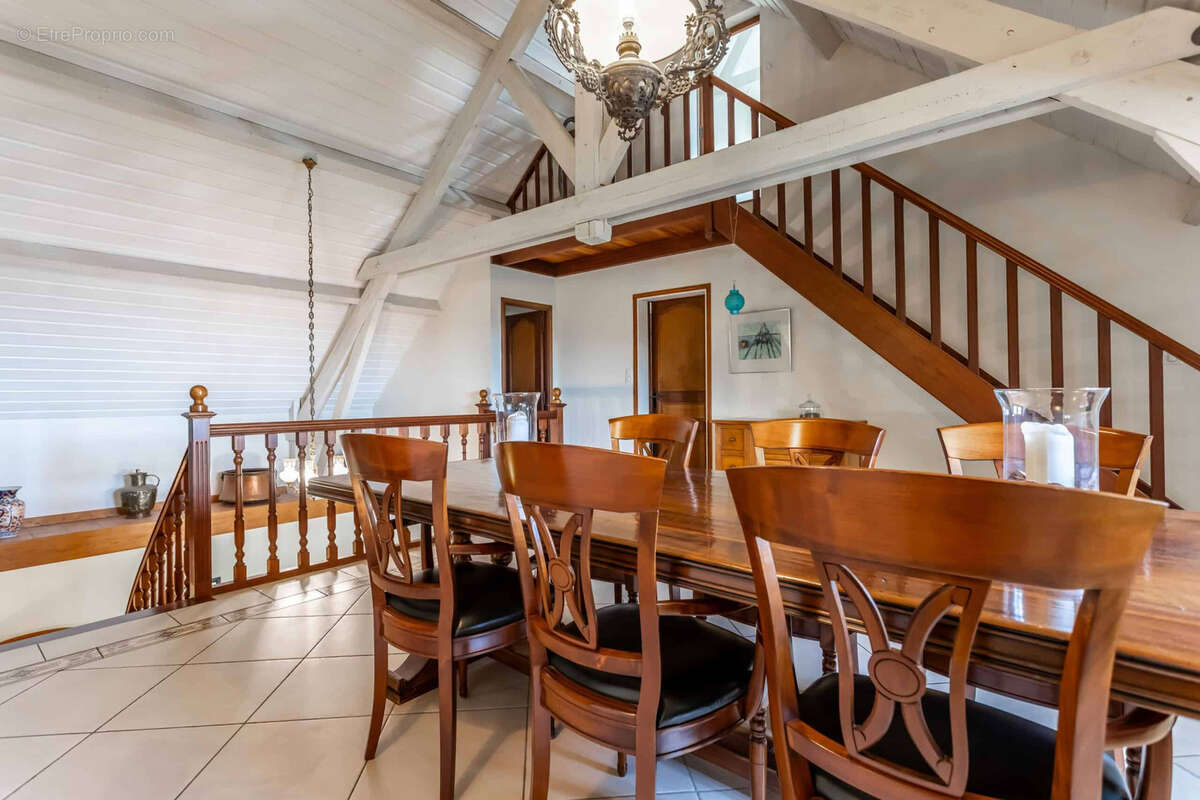Country property - photo 24