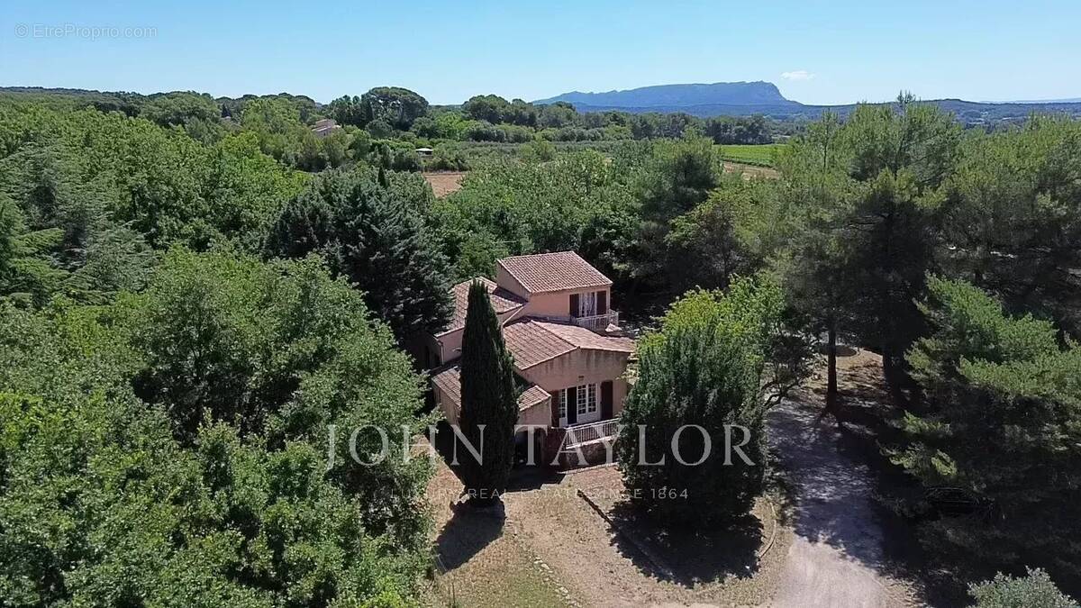 Maison à AIX-EN-PROVENCE