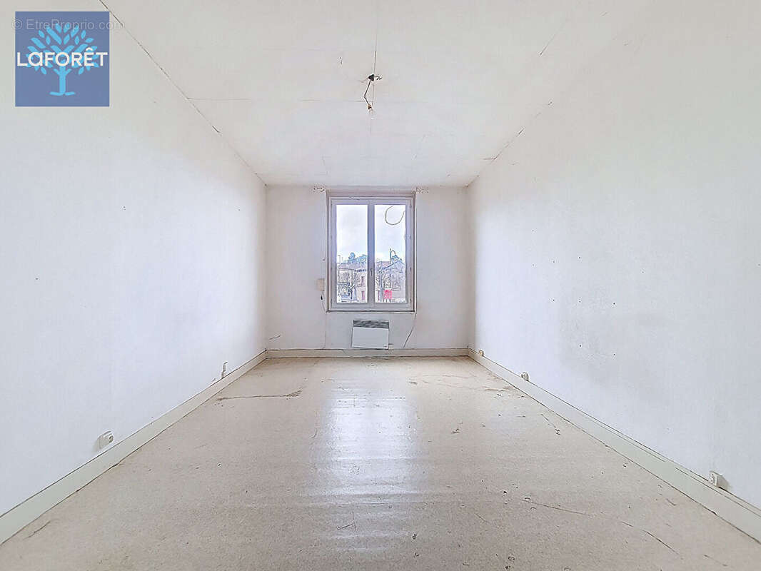 Appartement à VERNAISON