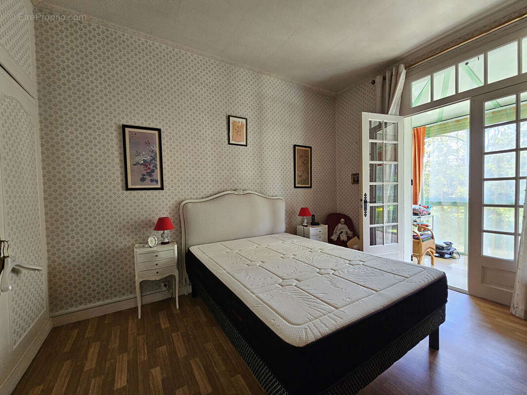 Maison à LA COURONNE