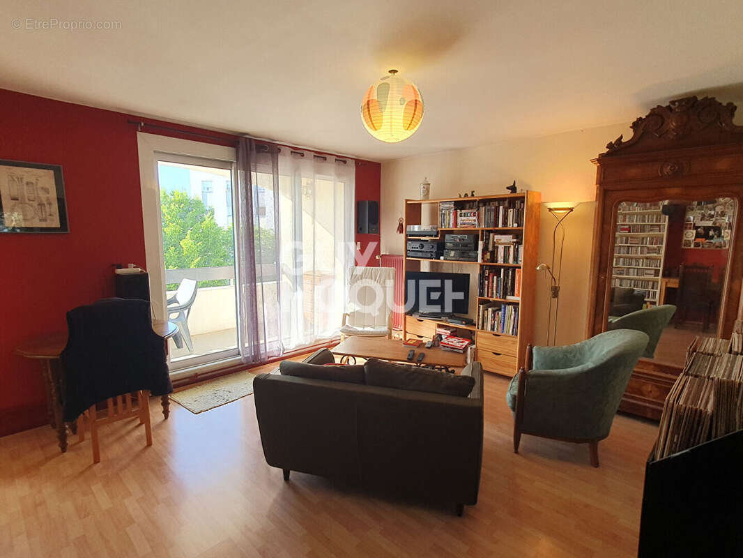 Appartement à OULLINS