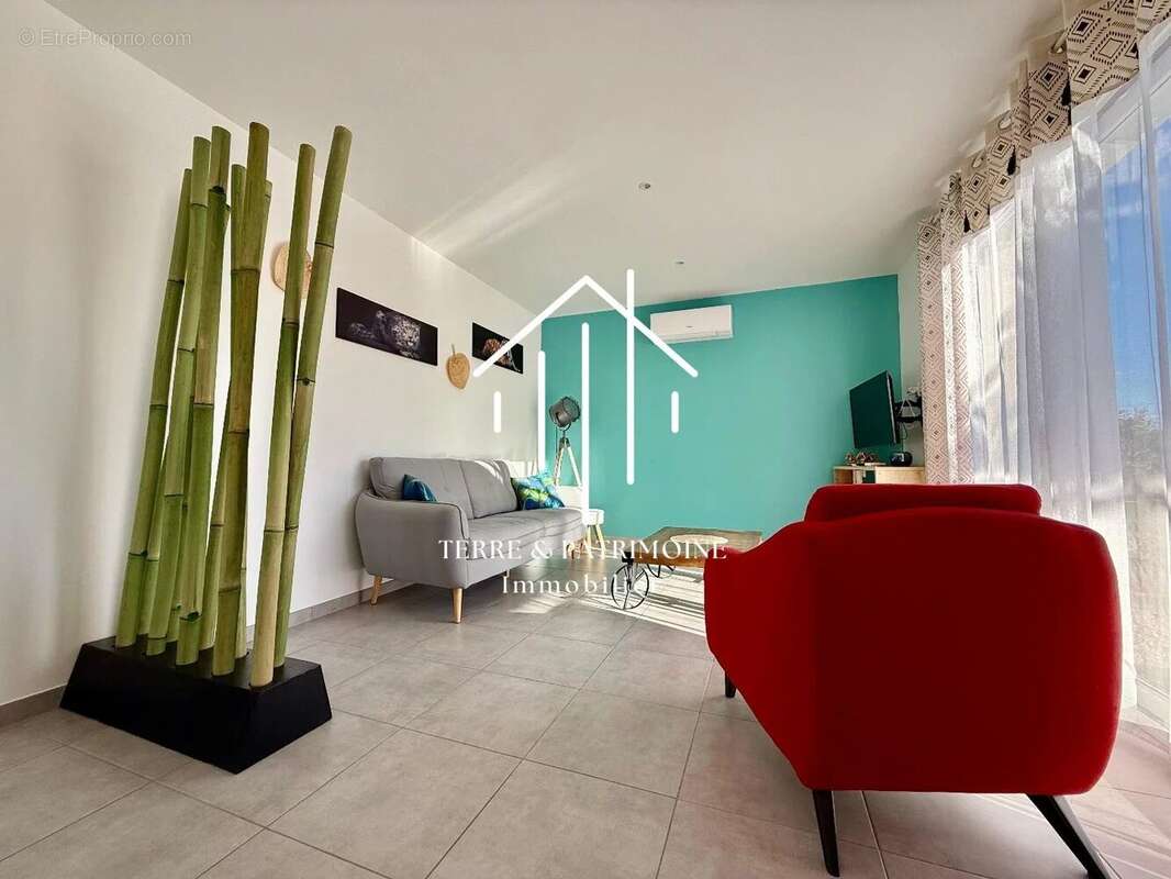 Maison à VALLON-PONT-D'ARC