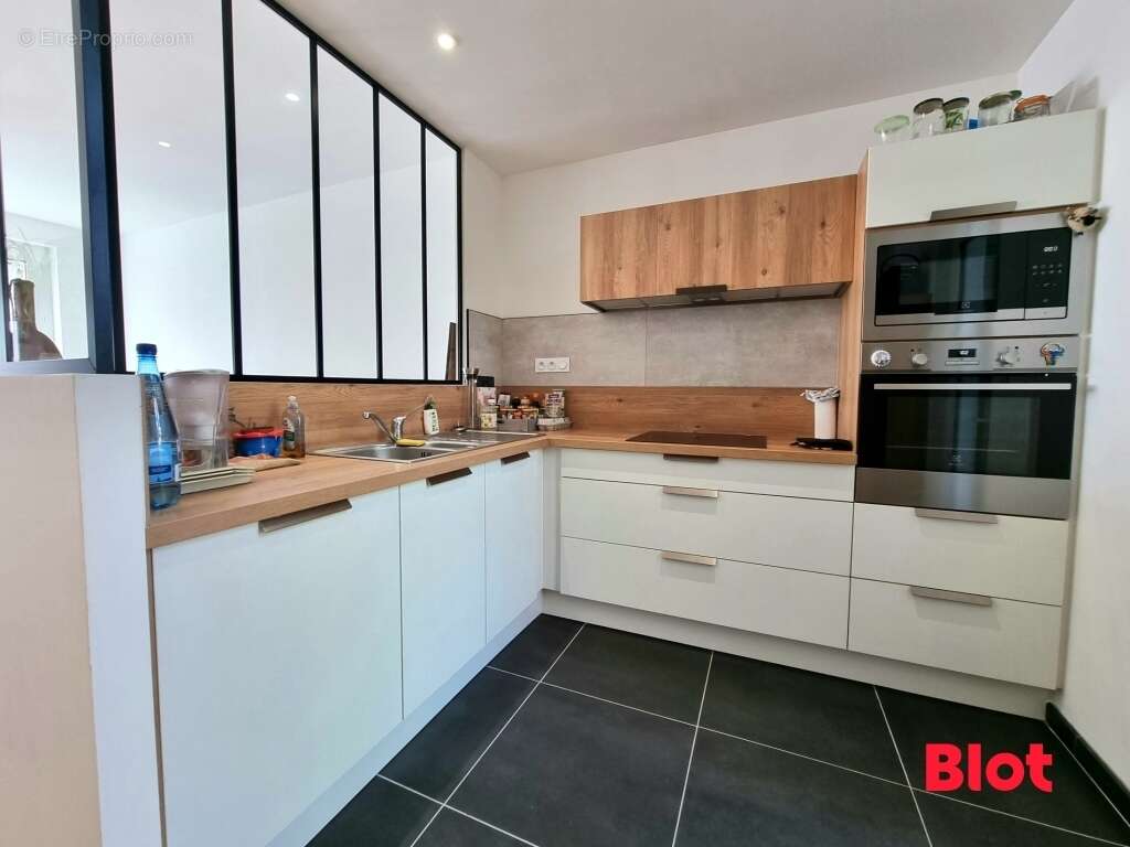 Appartement à MELESSE