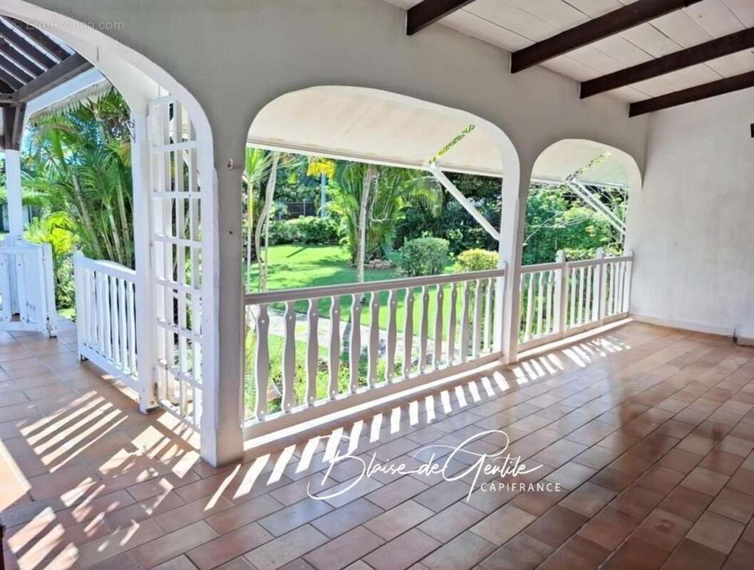 Maison à vendre en exclusivité 5 pièces BAIE MAHAULT (971) - photo 5