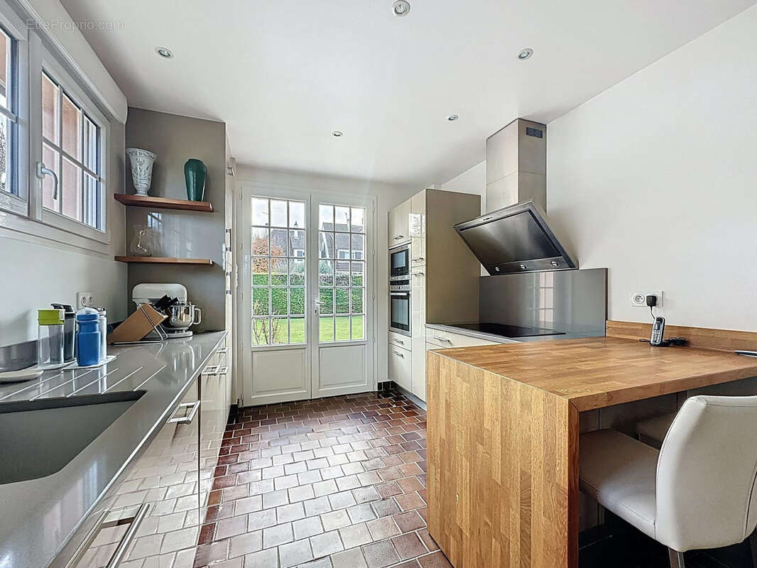 Maison à OUISTREHAM