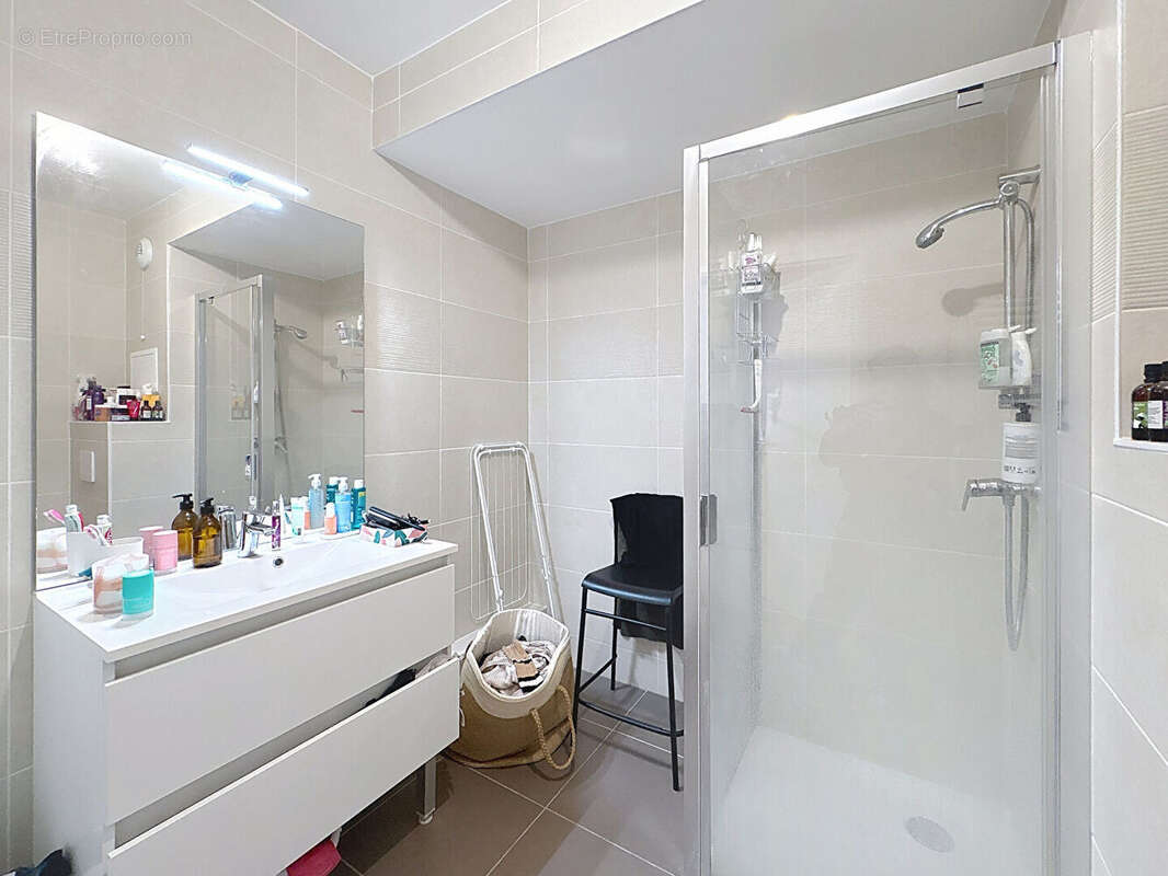 Appartement à ROMAINVILLE