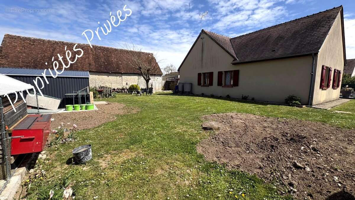 Maison à HUISSEAU-SUR-COSSON