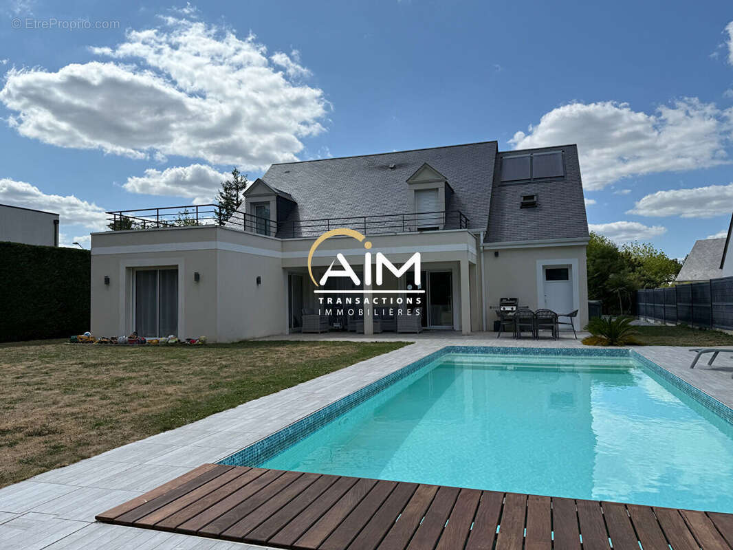 Maison Saint Cyr Sur Loire 9 pièce(s) 225 m2 - photo 17