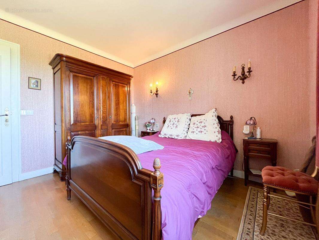 Maison à VARENNES-SUR-FOUZON